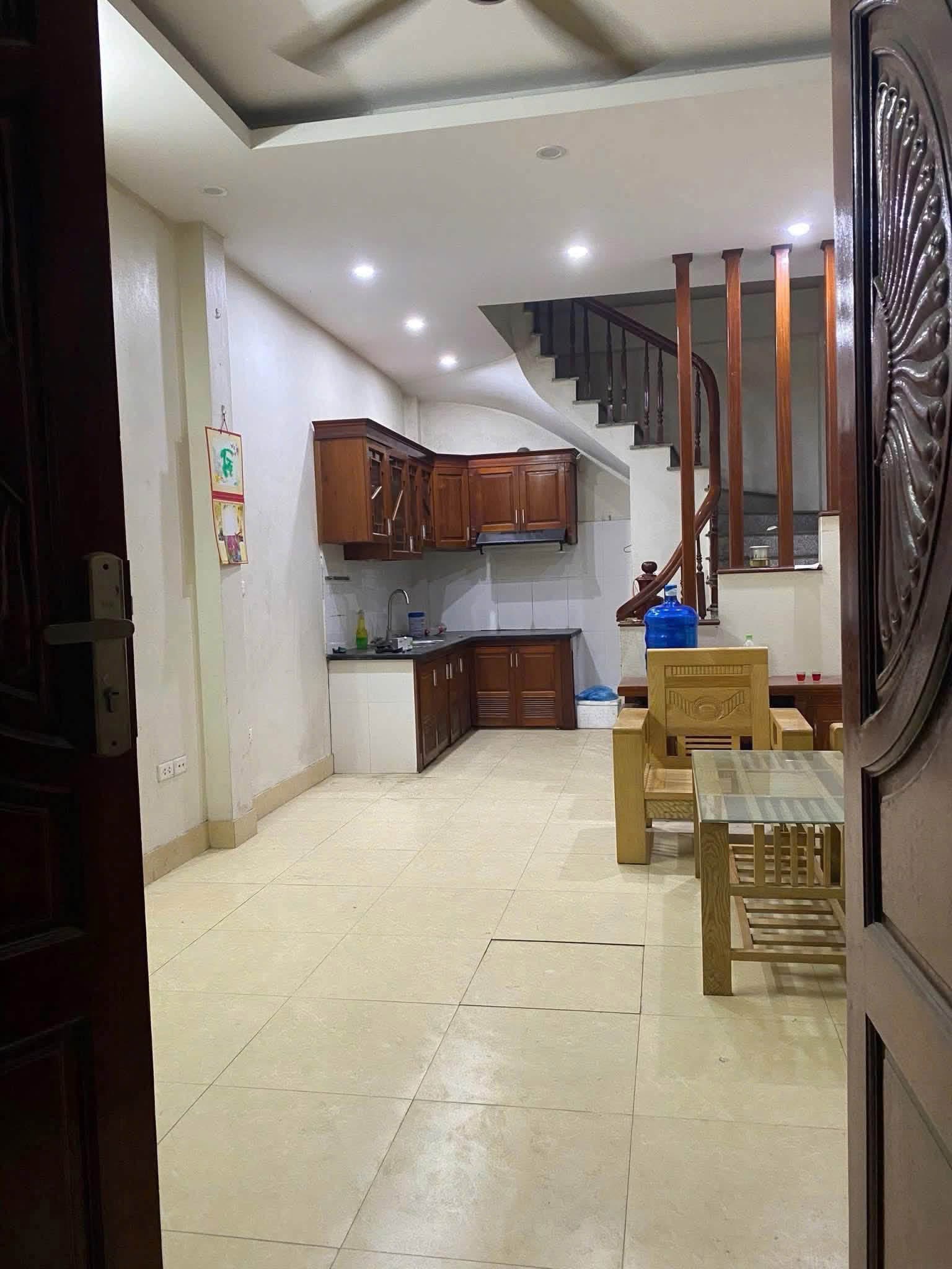 Cho thuê nhà nguyên căn 35m² tại Đông Thiên, Hoàng Mai - 8.5 Triệu/Tháng