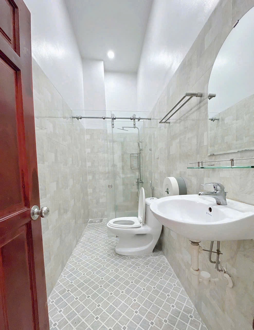 Cho thuê nhà trệt lầu KDC Hồng Phát, An Bình - 10 Triệu/tháng
