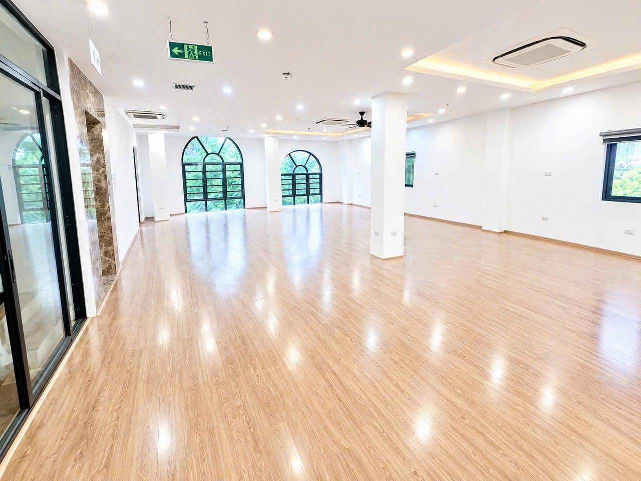 Cho thuê nhà 130m² x 6 tầng tại Đồng Me, Nam Từ Liêm - 120 Triệu/Tháng