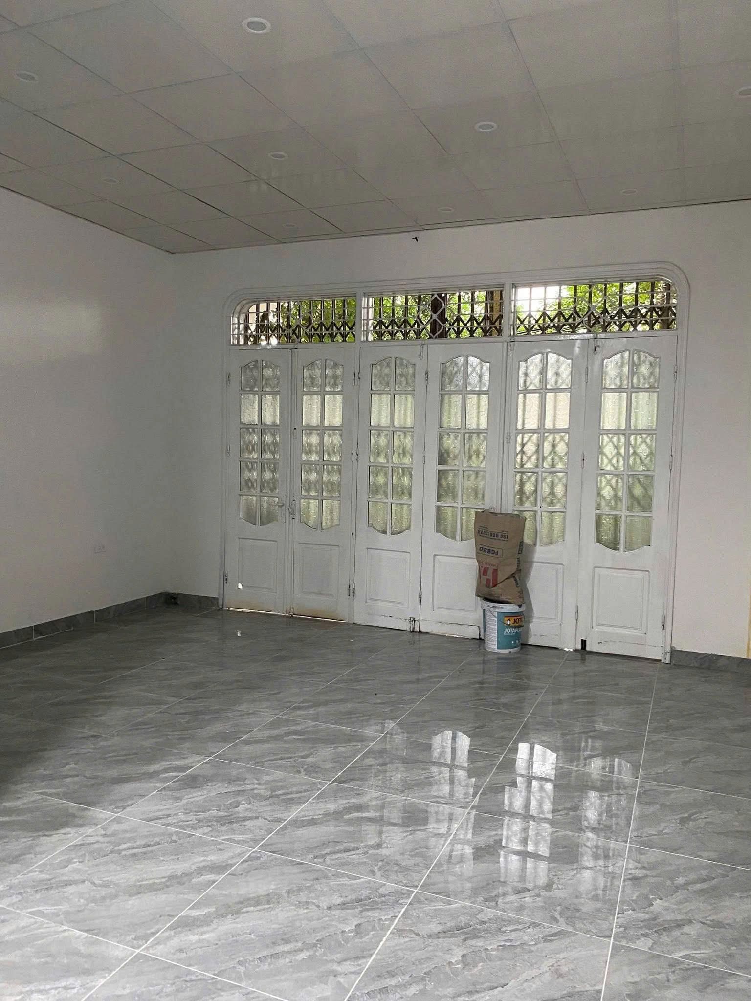 Cho thuê CHDV phố Kim Đồng, Hoàng Mai - 90m² - 35 triệu/tháng