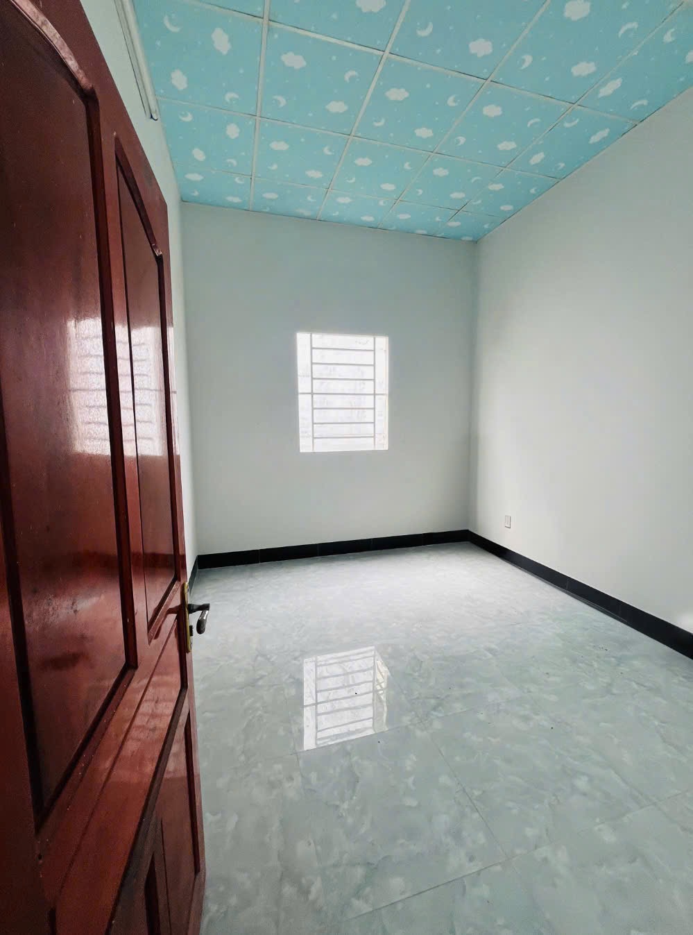 Cho thuê nhà trệt lầu KDC Hồng Loan, Hưng Thạnh, Cần Thơ - 8 Triệu/tháng