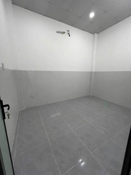 Cho thuê nhà KDC Hưng Phú 1, Cái Răng, Cần Thơ - 8.5 Triệu/Tháng