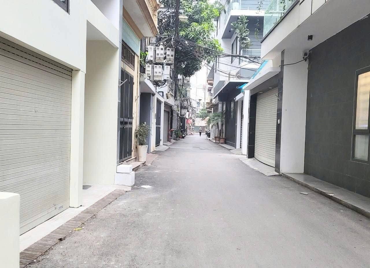 Cho thuê nhà Đường Bưởi, Ba Đình - 40m² 5 tầng - 16 triệu/tháng