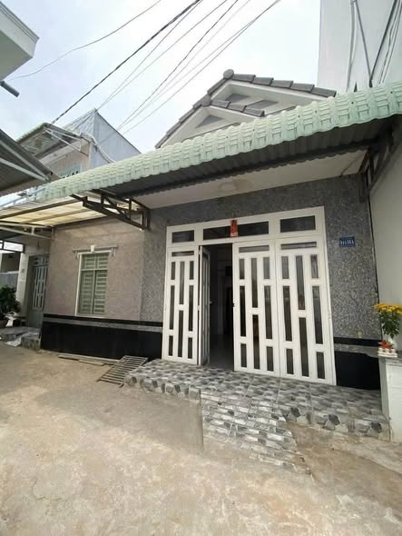 Cho thuê nhà trệt hẻm CMT8, gần chợ An Thới - 2 phòng ngủ - 4 triệu/tháng