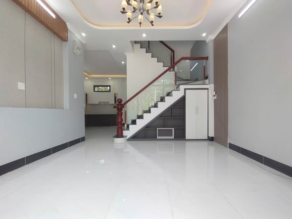 Cho thuê nhà hẻm Trần Quang Diệu, Bình Thủy, Cần Thơ - 8 triệu/tháng