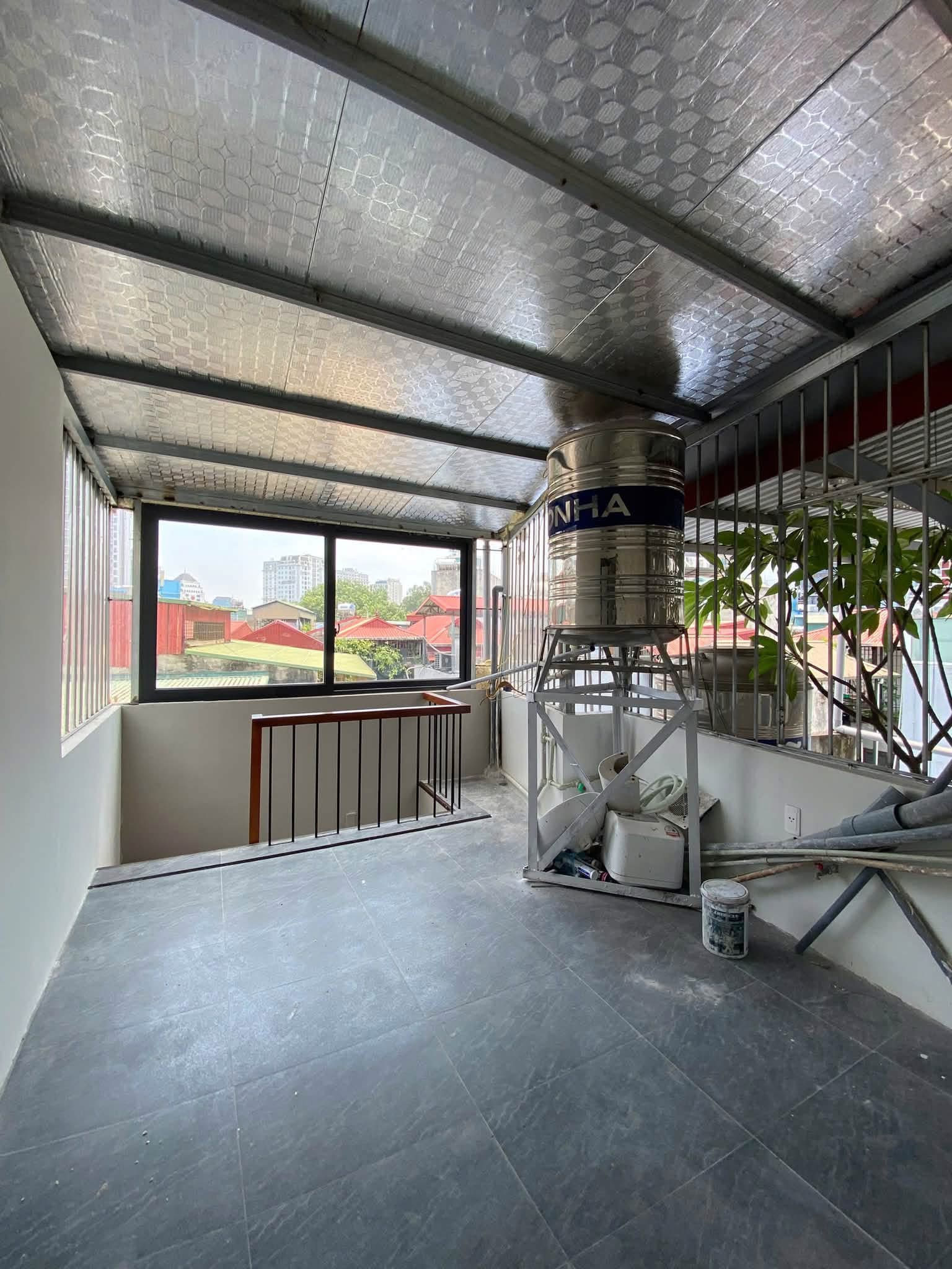 Cho thuê nhà mặt ngõ Kim Mã, Ba Đình - 25m² - 14 triệu/tháng