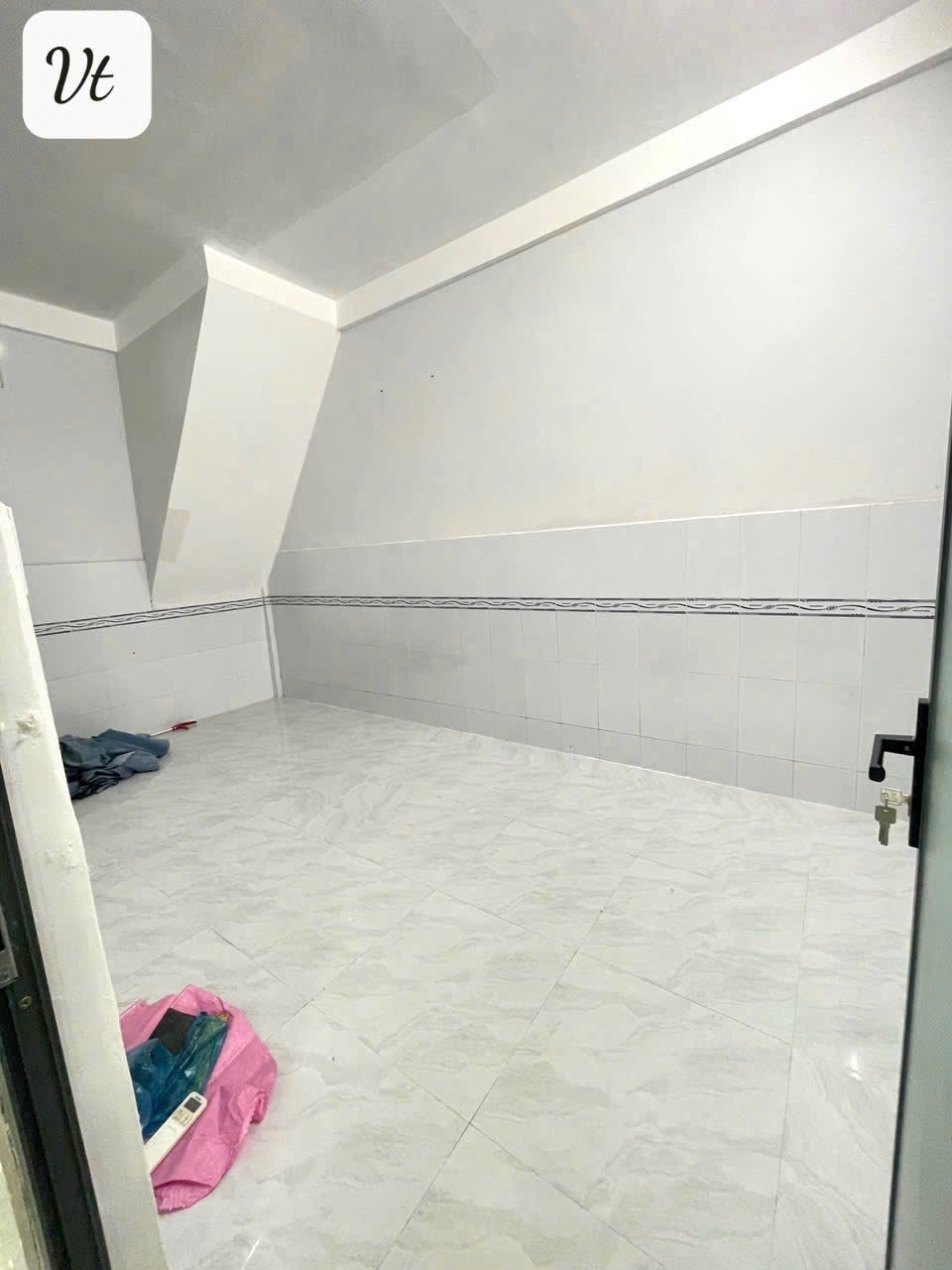 Cho thuê nhà trệt lầu mới hẻm 86 CMT8, An Thới - 7 Triệu/tháng