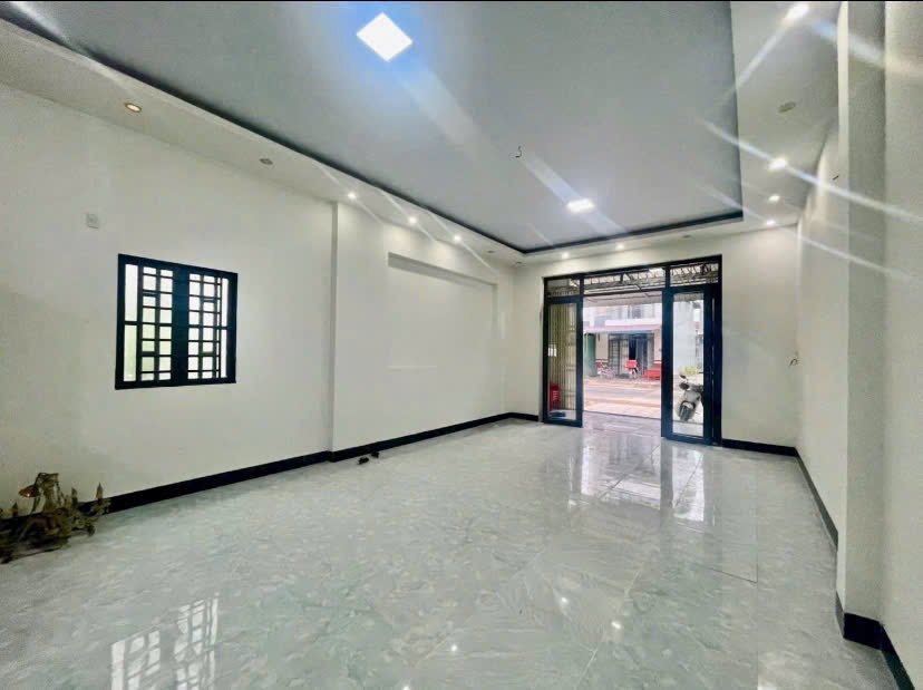 Cho thuê nhà trệt lầu KDC Hồng Loan, Hưng Thạnh, Cần Thơ - 8 Triệu/tháng