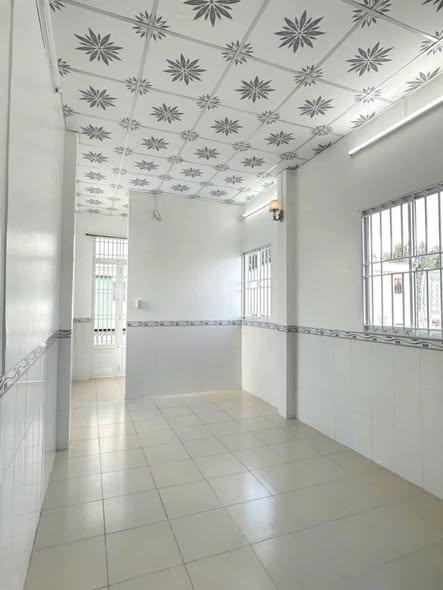 Cho thuê nhà trệt 2 lầu hẻm Quang Trung, Ninh Kiều - 6.5 triệu/tháng