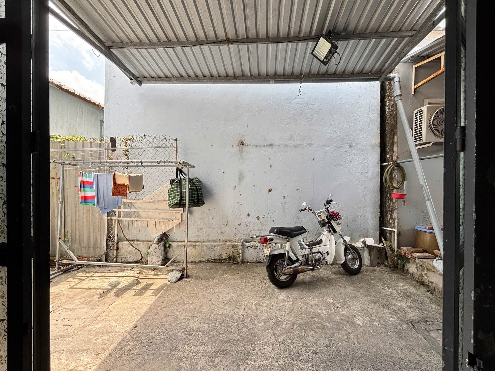 Cho thuê nhà nguyên căn hẻm 127 Nguyễn Trường Tộ - 30m² - 3.2 Triệu/Tháng