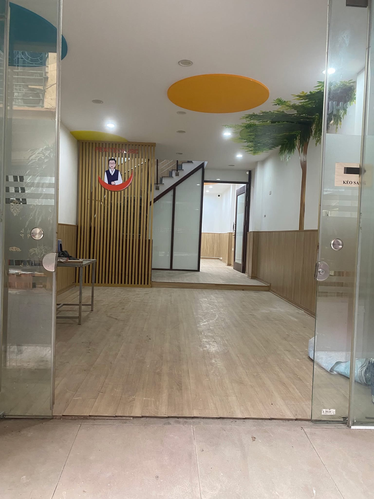 Cho thuê nhà nguyên căn 5 tầng 60m² tại Khuất Duy Tiến, Hà Nội - 30 triệu/tháng