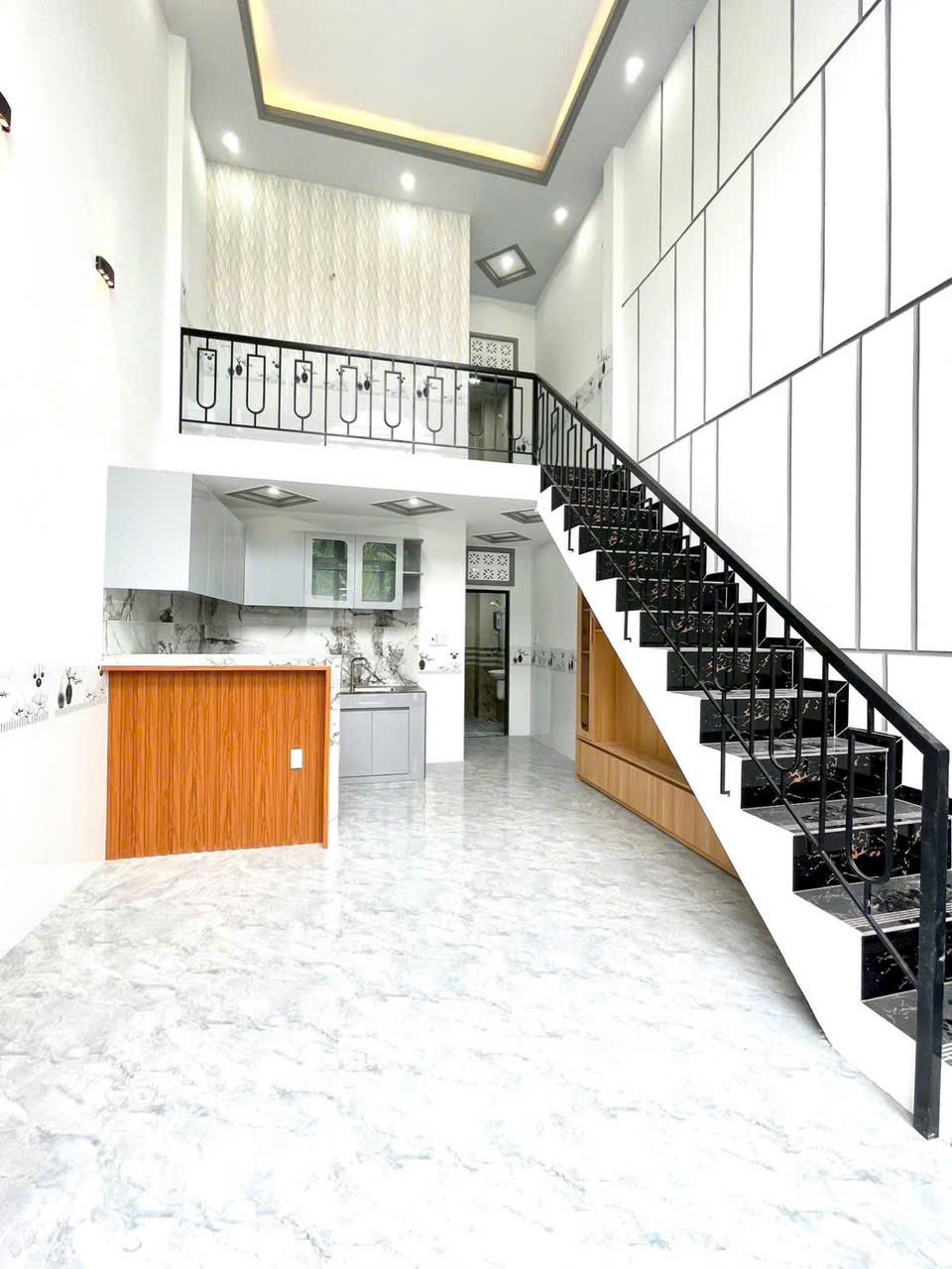 Bán nhà 1 trệt 1 lửng hẻm 1 Nguyễn Văn Linh, Ninh Kiều - 40m² - 1.29 Tỷ