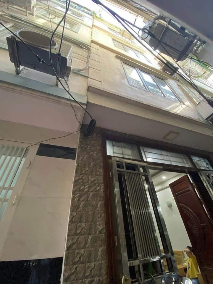 Cho thuê nhà nguyên căn 35m² tại Đông Thiên, Hoàng Mai - 8.5 Triệu/Tháng