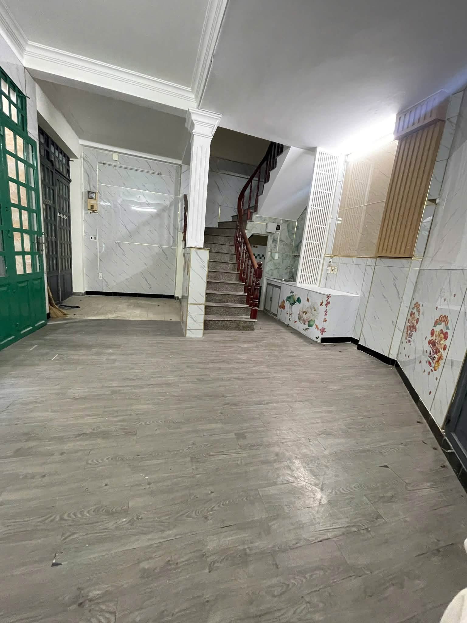 Cho thuê nhà nguyên căn Đoàn Thị Điểm, Phú Nhuận - 45m² - 18 Triệu