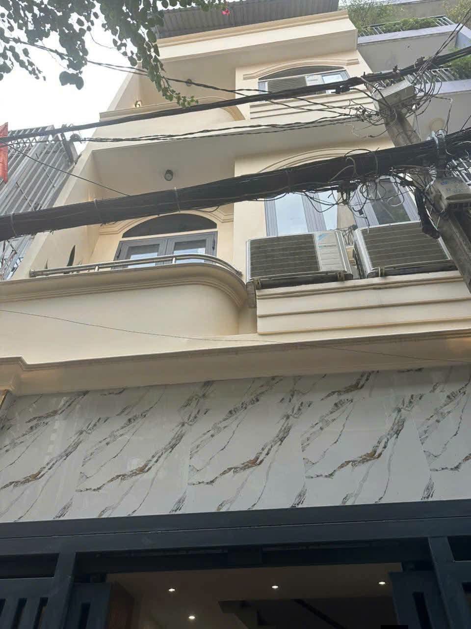 Cho thuê nhà 5PN Thích Quảng Đức, Phú Nhuận - 17 Triệu/Tháng